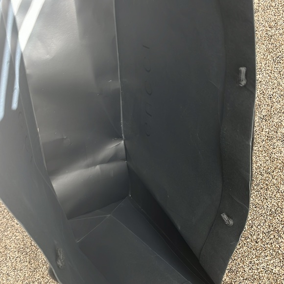 Gucci Black XL Paper Shopping Bag - Picture 3 of 4